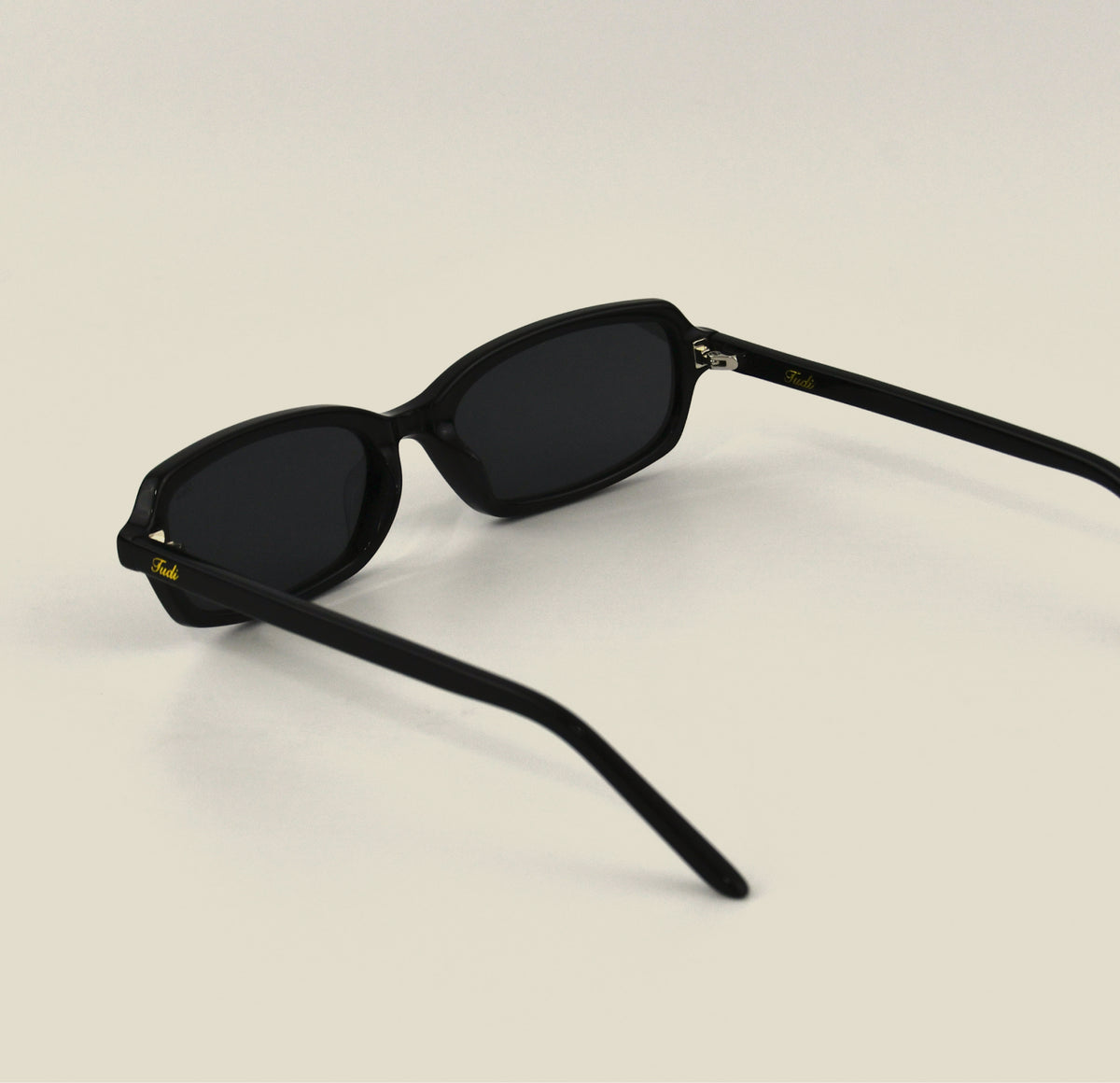 TUDI Elio Black eyewear, rear view