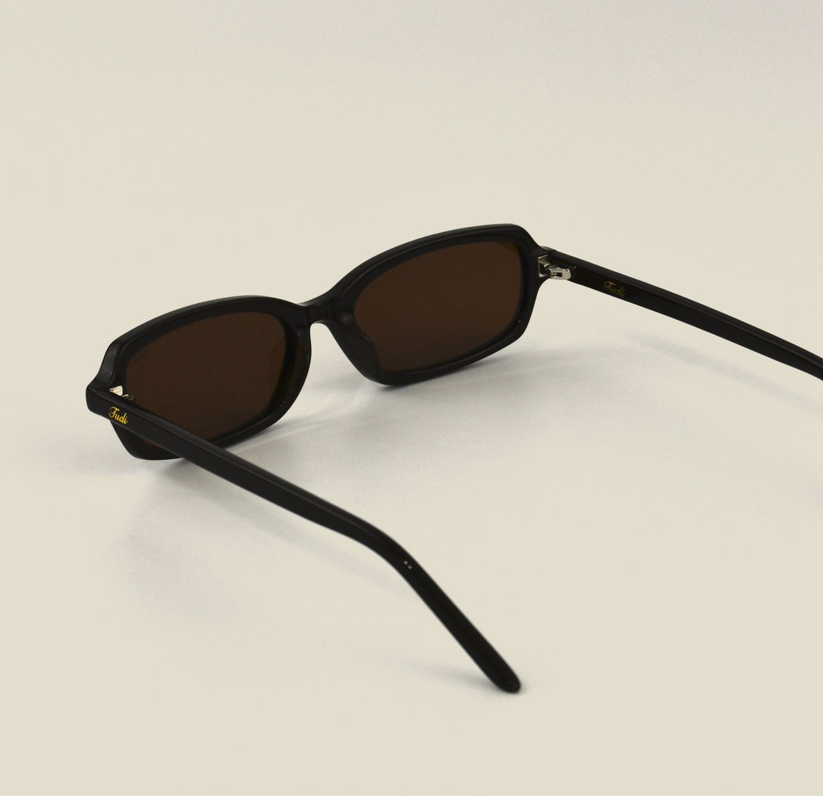 TUDI Elio Brown eyewear, rear view