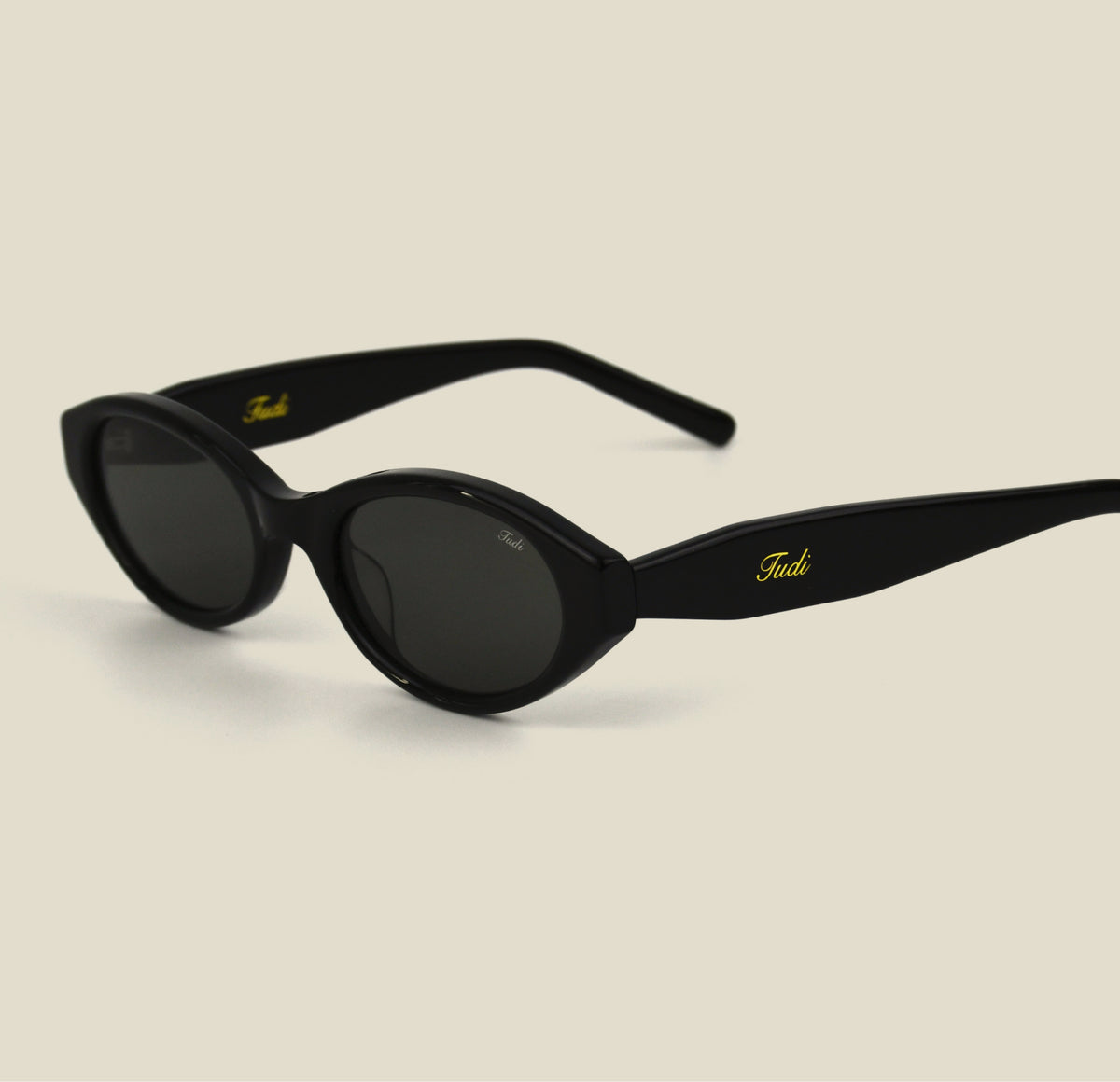 TUDI Mabel Black eyewear, three-quarter side view