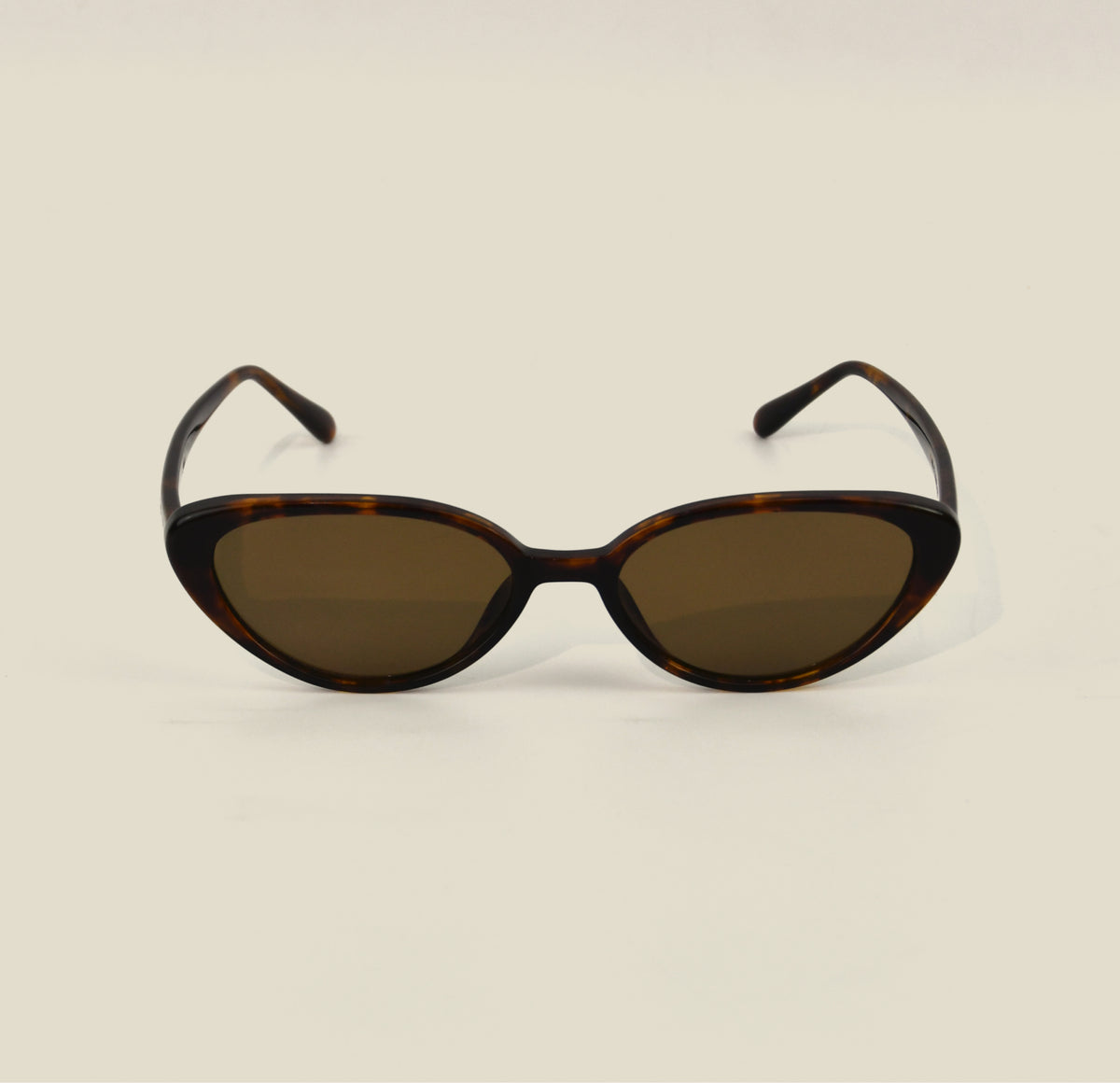 TUDI Nuna Havana eyewear, front view