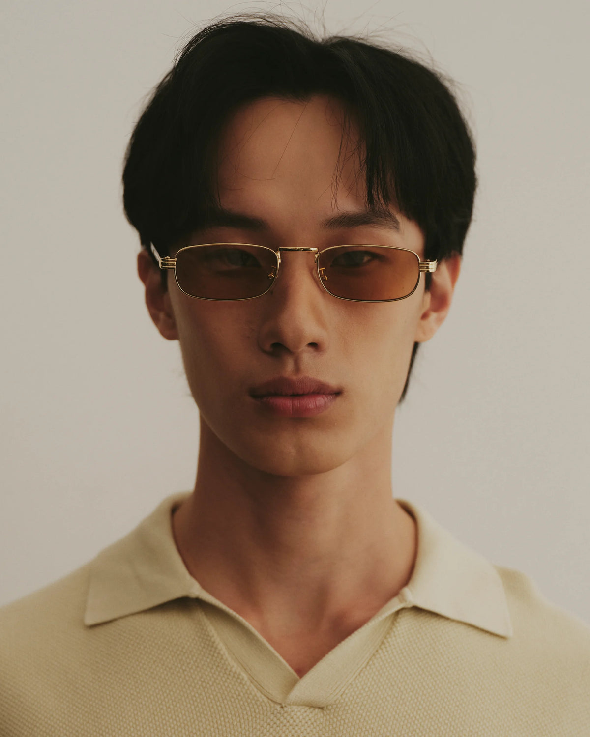 TUDI Axel eyewear, lifestyle, gold metal; amber lenses